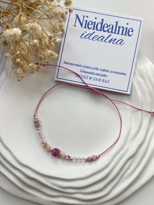 97b744a4-7f8c-408b-9261-78322851d885.jpg
